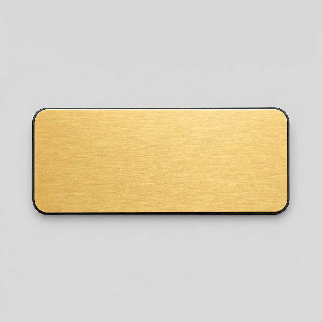 Nametag WHITE (pin / magnetic) with Engravi Main image